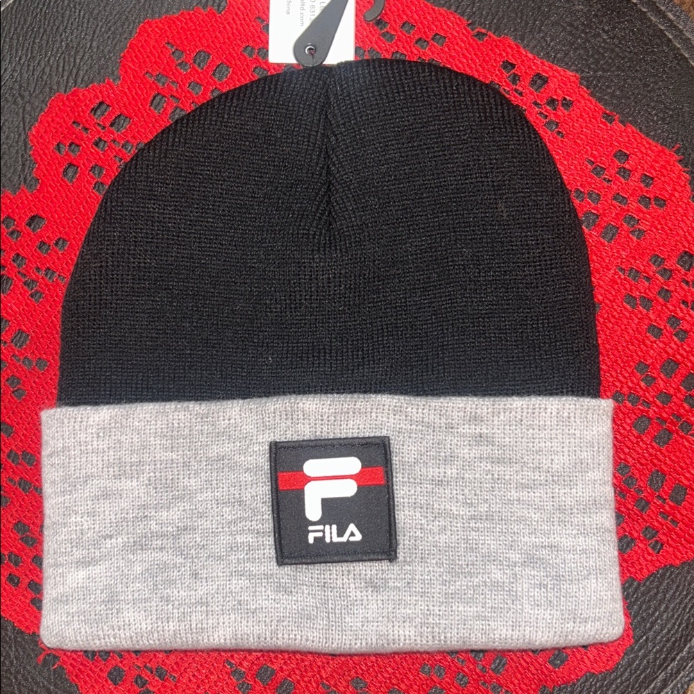 Fila Kids Two-Tone Black and Gray Beanie